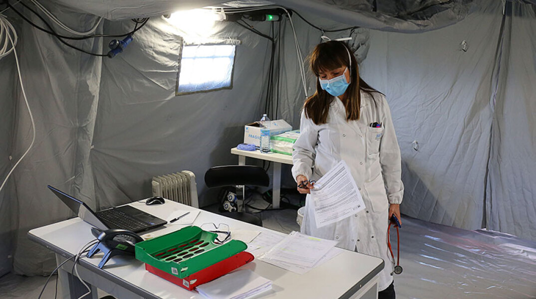 Ο εφιάλτης του κορωνοϊού απλώνεται στα Βαλκάνια - Νέα κρούσματα