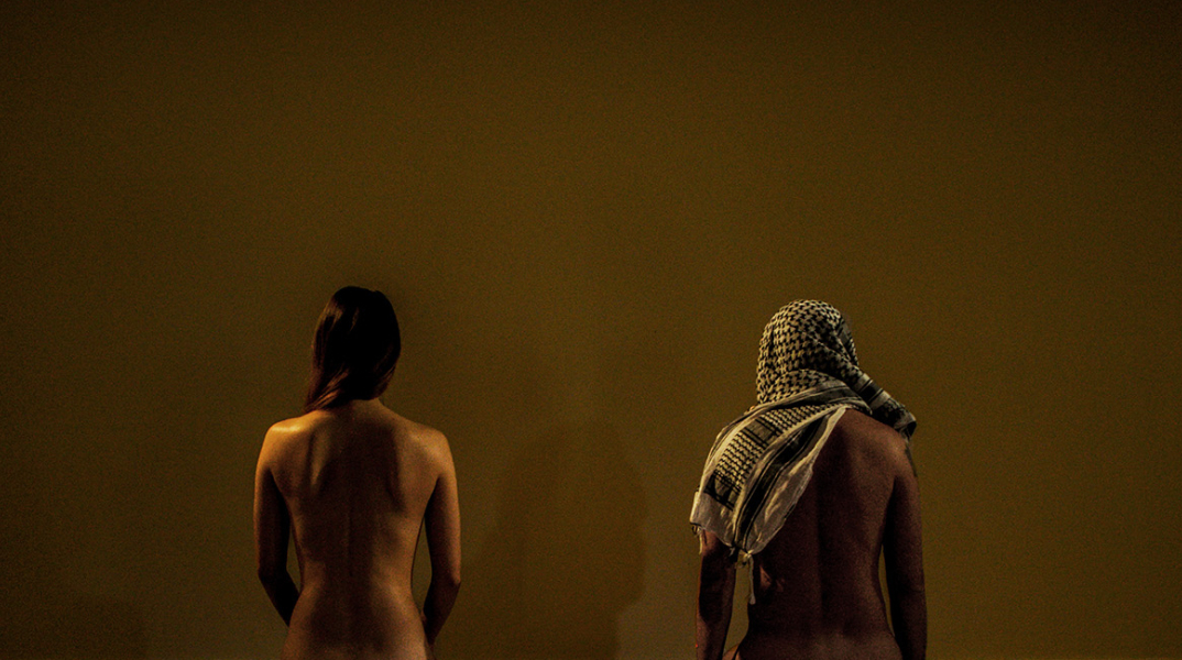 Η παράσταση χορού «SISS / PHUSS: while you carry time our bodies hold history»