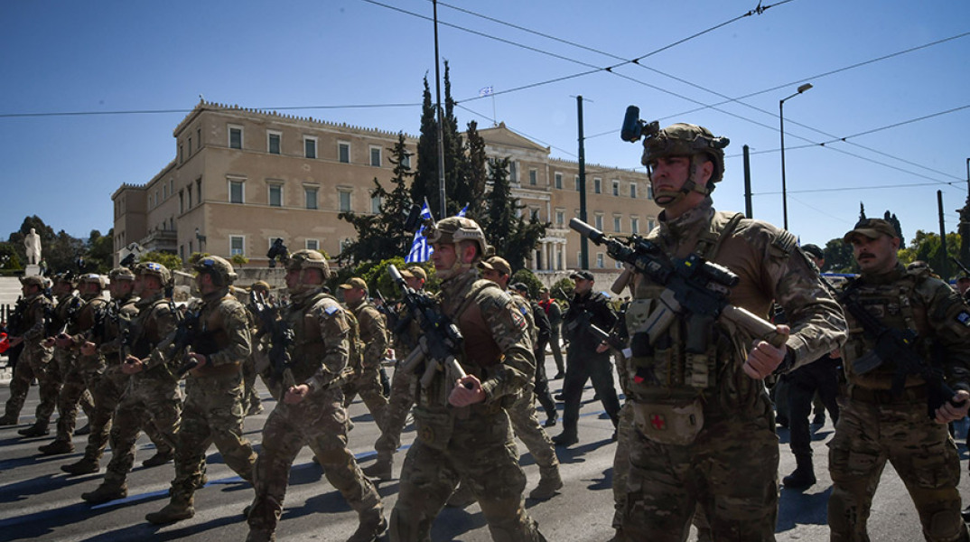 Αναστολή των στρατιωτικών παρελάσεων για την 25η Μαρτίου