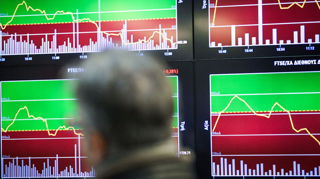 Κορωνοϊός: Μαζικές ρευστοποιήσεις μετοχών στο Χρηματιστήριο Αθηνών
