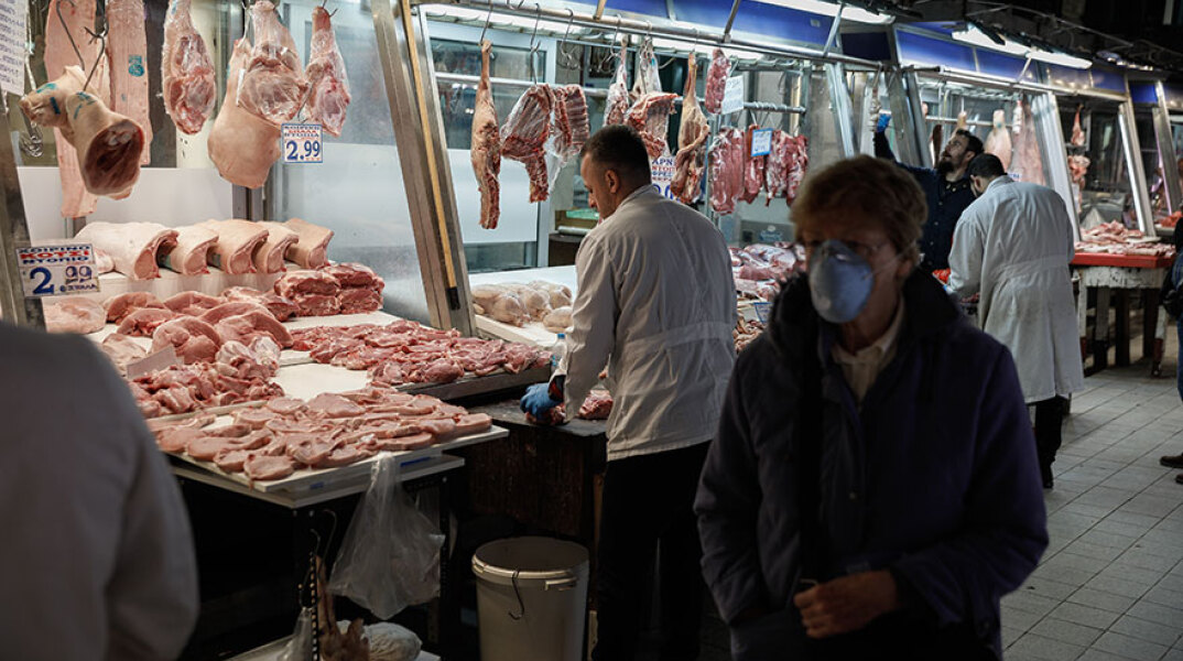 Βαρβάκειος - κορωνοϊός