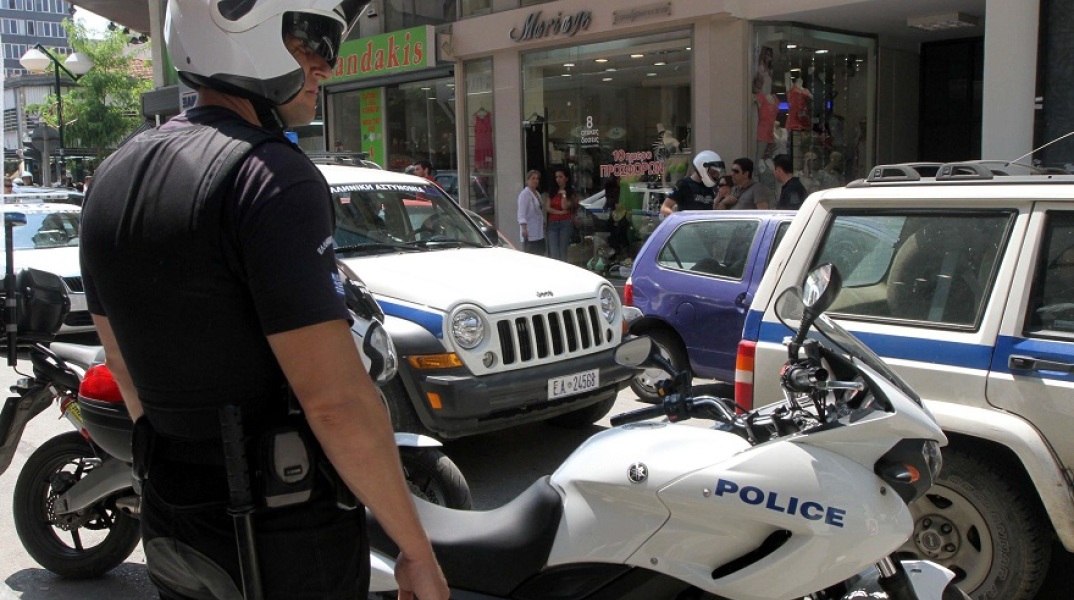 Περιπολίες για την τήρηση της καραντίνας στην Θεσσαλονίκη