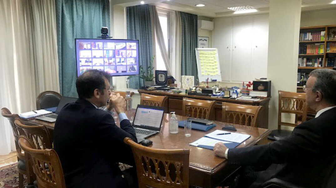 Ο υπουργός Οικονομικών Χρήστος Σταϊκούρας συμμετέχει στη συνεδρίαση του Eurogroup με τηλεδιάσκεψ