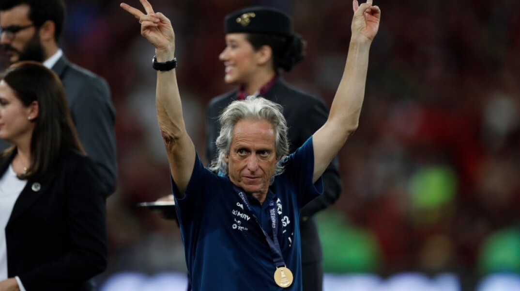 Ζορζέ Ζεσούς κορωνοϊός