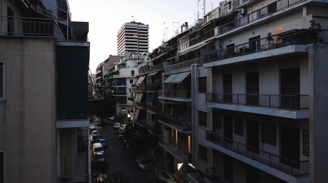 Μένουμε Σπίτι 