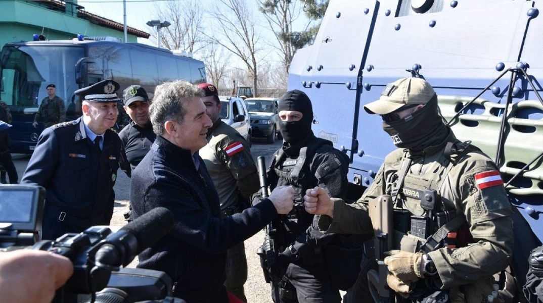 Προβοκάτορες του Ερνογάν χαρακτήρισε όσους βρίσκονται στα σύνορα ο Χρυσοχοΐδης