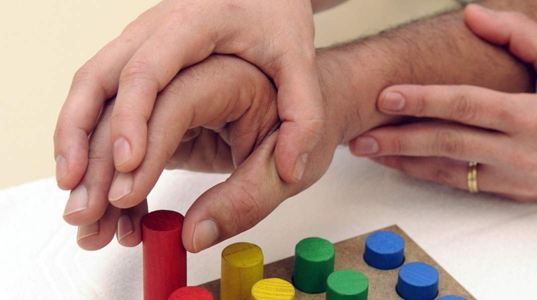 Ο ΠΣΕ ζητά την αναστολή λειτουργίας των χώρων παροχής εργοθεραπείας