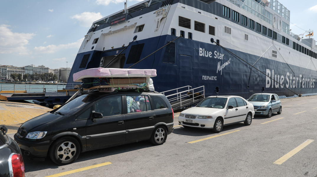 ΣΥΡΙΖΑ: Πράξη ανευθυνότητας οι εικόνες σε λιμάνια και εθνικές οδούς 