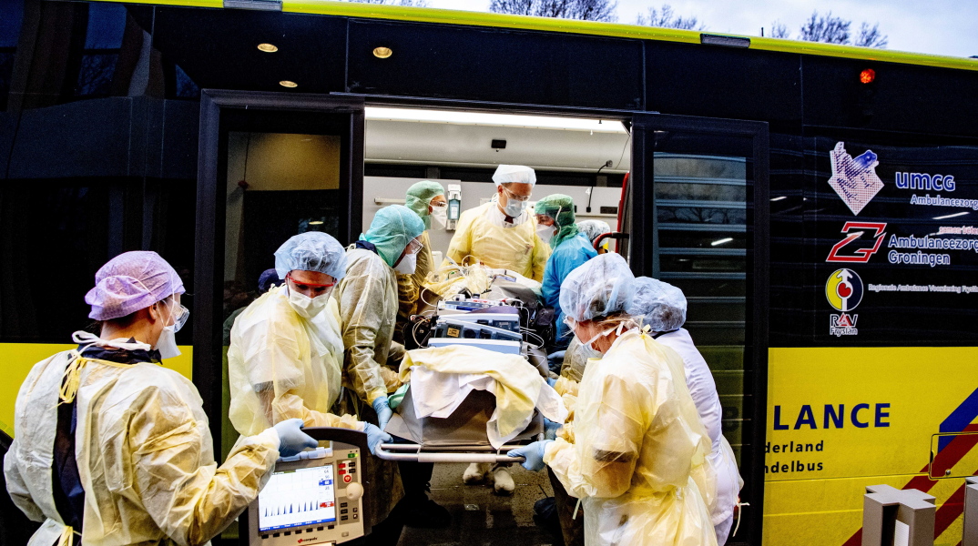 Ολλανδία: Σε 3.631 τα κρούσματα κορωνοϊού, ενώ οι νεκροί αυξήθηκαν κατά 30