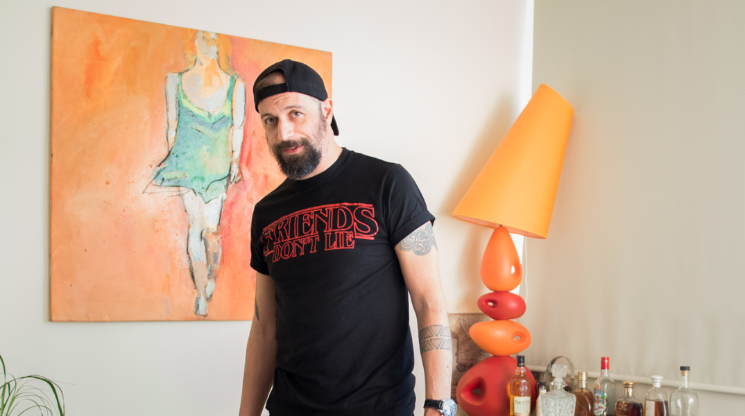 Ο frontman των Nightfall Ευθύμης Καραδήμας 