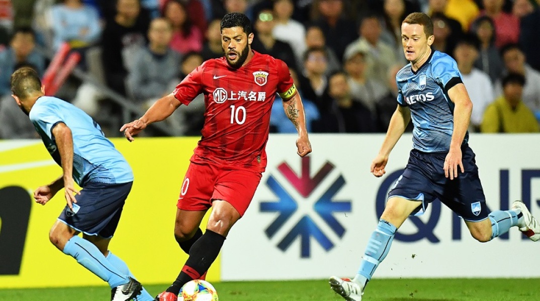 Χουλκ: Παντρεύτηκε την ανιψιά της γυναίκας του