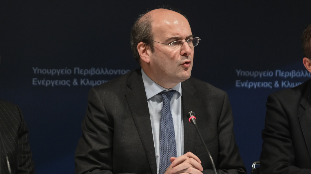 Δεν μπορεί να γίνει αναστολή πληρωμών στη ΔΕΗ, λέει ο Κ. Χατζηδάκης 