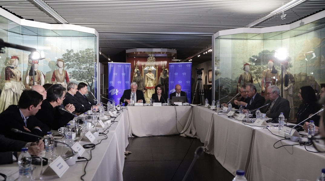 ΣΥΝΕΔΡΙΑΣΗ ΤΗΣ ΕΠΙΤΡΟΠΗΣ ΕΛΛΑΔΑ 2021