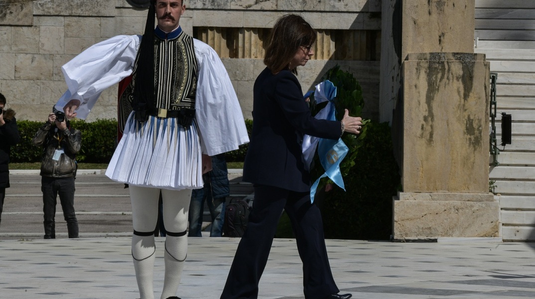 Κατερίνα Σακελλαροπούλου