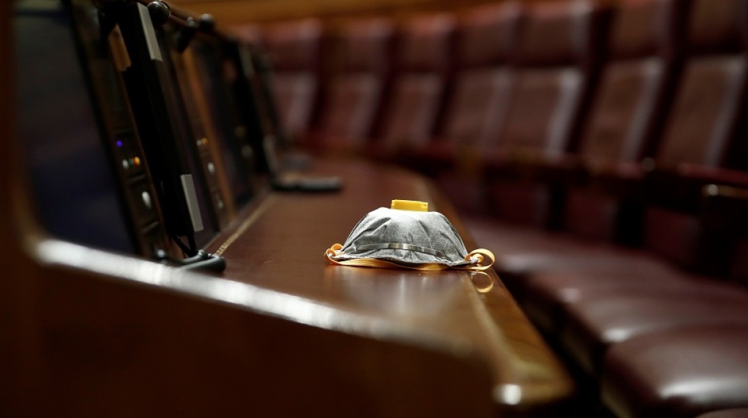 Θετική στον κορωνοϊό η αντιπρόεδρος της ισπανικής κυβέρνησης