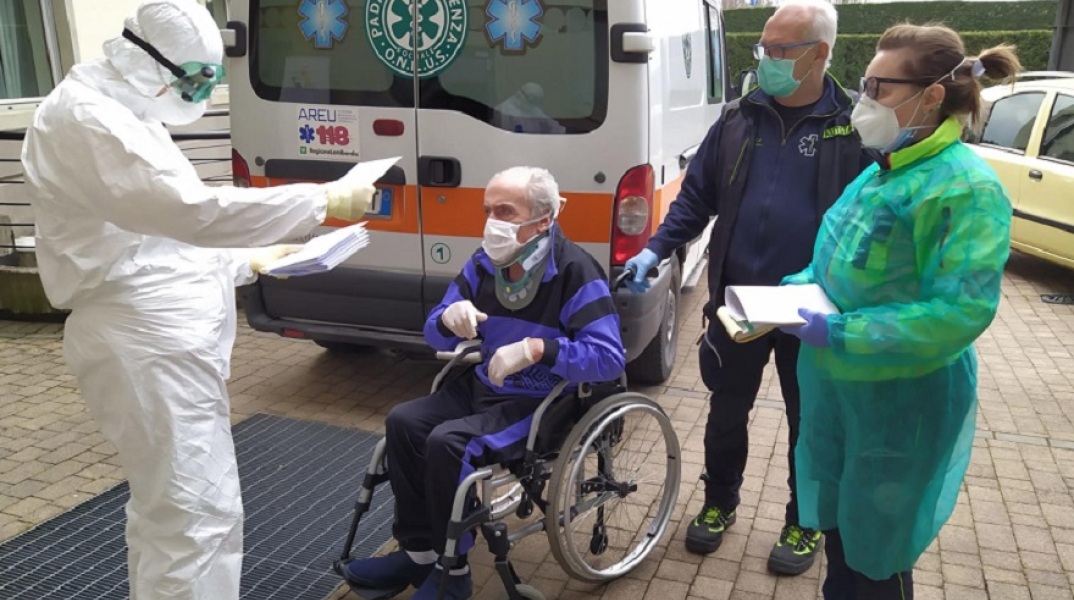 Τοπικές αρχές στην ιταλία εκφάζουν αμφιβολίες για τα επίσημα στατιστικά των θυμάτων του κορωνοϊού