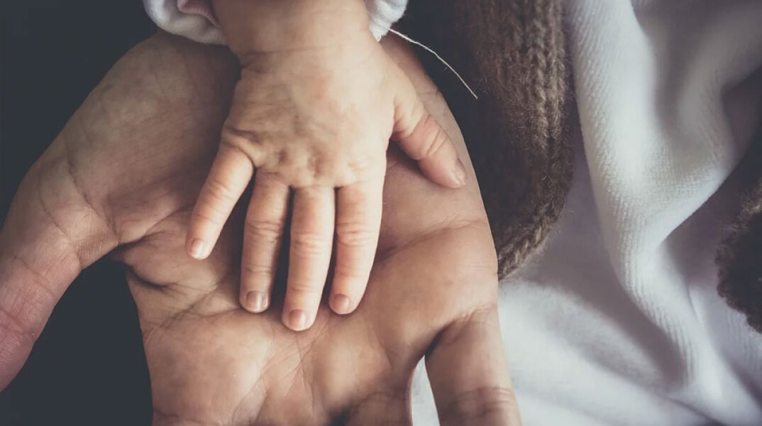 Επίδομα παιδιού - Άνοιξε και πάλι η ηλεκτρονική πλατφόρμα αίτησης Α21