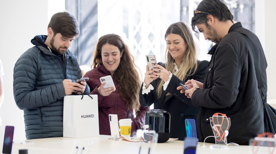 Η Ευρωβουλή ενημερώνει για την παραπληροφόρηση λόγω κορωνοϊού
