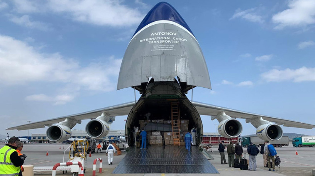 Υγειονομικό υλικό στο Ελευθέριος Βενιζέλος