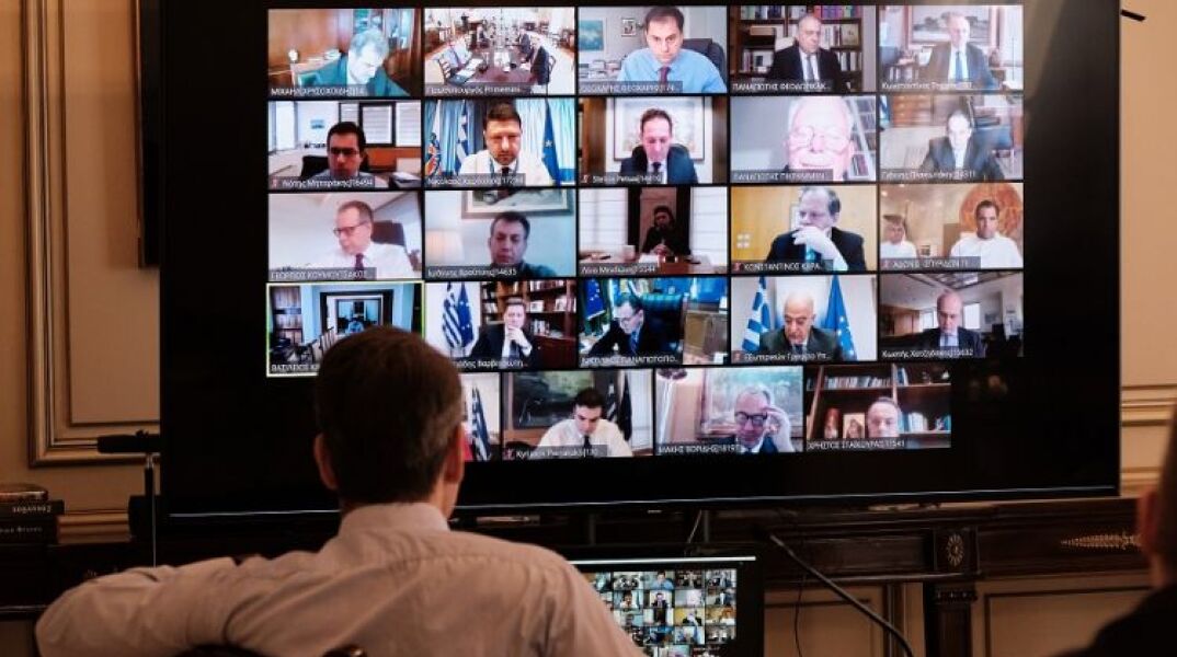 Πιθανή η αυστηροποίηση των μέτρων μετά την σύσκεψη του πρωθυπουργού