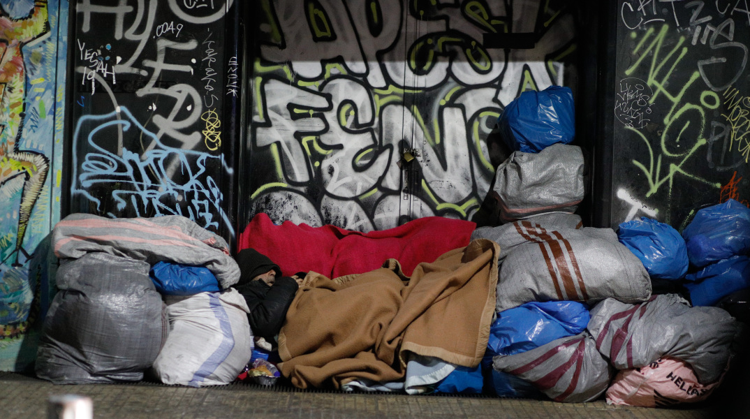 Σε βαθιά ύφεση εισέρχεται η Λατινική Αμερική, λόγω κορωνοϊού  