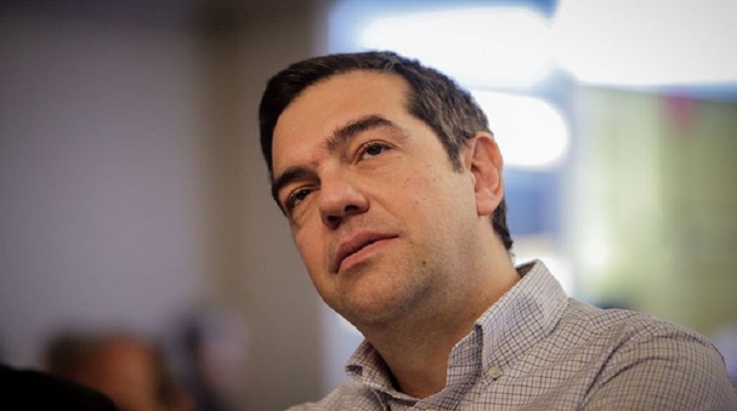 Ο Αλέξης Τσίπρας παρουσίασε το πρόγραμμα #ΜένουμεΌρθιοι