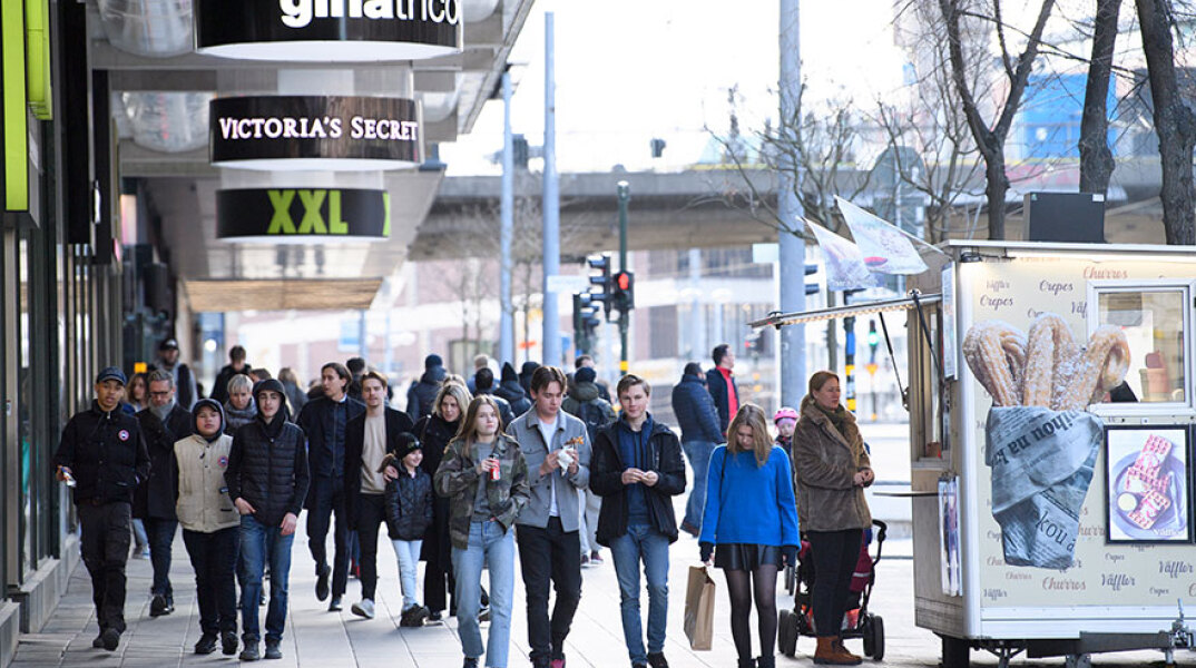 Κορωνοϊός, Σουηδία 