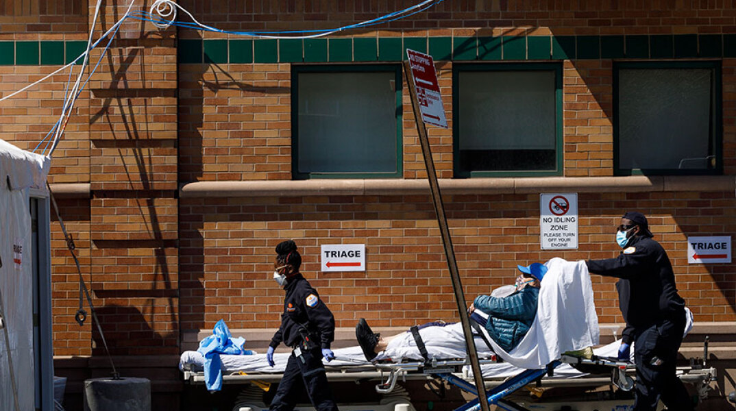 Περισσότεροι από 700 θάνατοι σε μια ημέρα στη Νέα Υόρκη