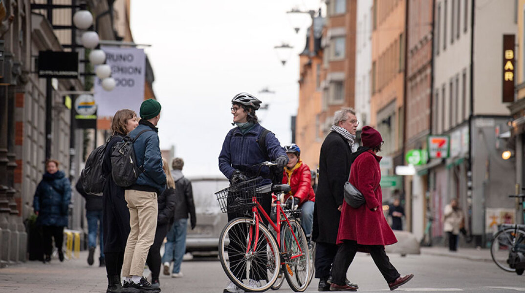 Κορωνοϊός στη Σουηδία: Αυξάνονται οι νεκροί - Η κυβέρνηση δεν πήρε αυστηρά μέτρα καραντίνας
