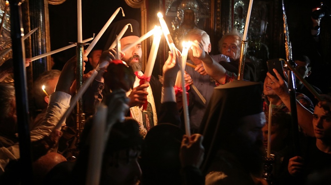 Δεν επιτρέπεται η μεταφορά κατ΄οίκον για το Άγιο Φως