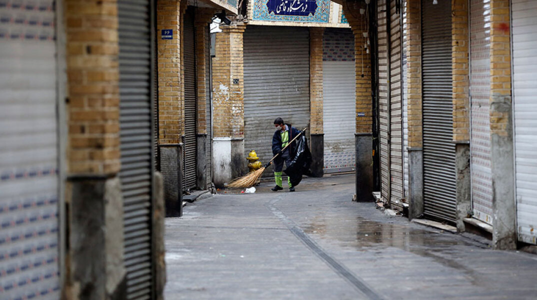 Κορωνοϊός στο Ιράν: Αυξάνονται οι νεκροί και τα κρούσματα