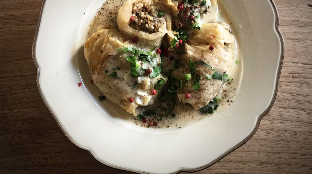 Λαχανοντολμάδες με λάχανο τουρσί