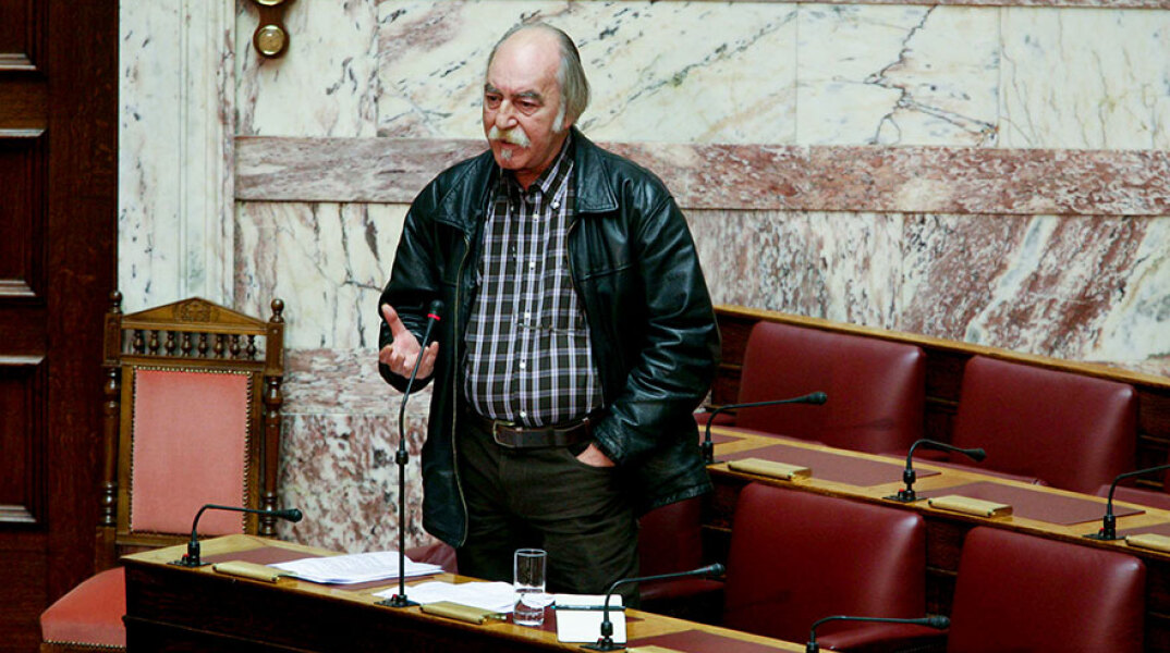 Το αποχαιρετιστήριο μήνυμα του Σταύρου Θεοδωράκη για τον Περικλή Κοροβέση