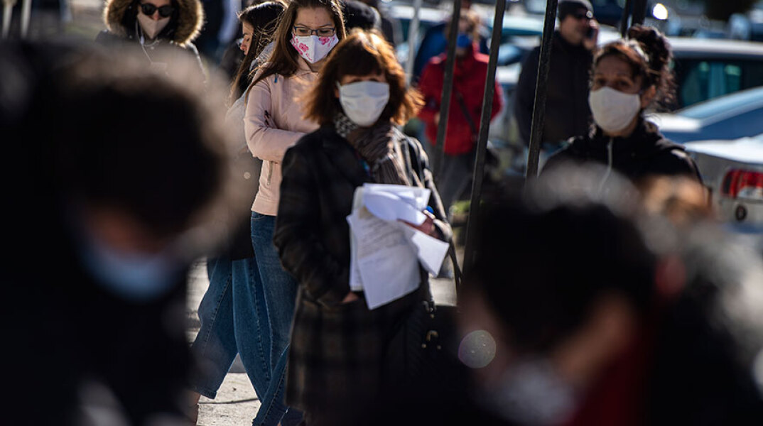 Κορωνοϊός στη Βουλγαρία: Υποχρεωτική η χρήση μάσκας από την Κυριακή των Βαΐων 12 Απριλίου 2020