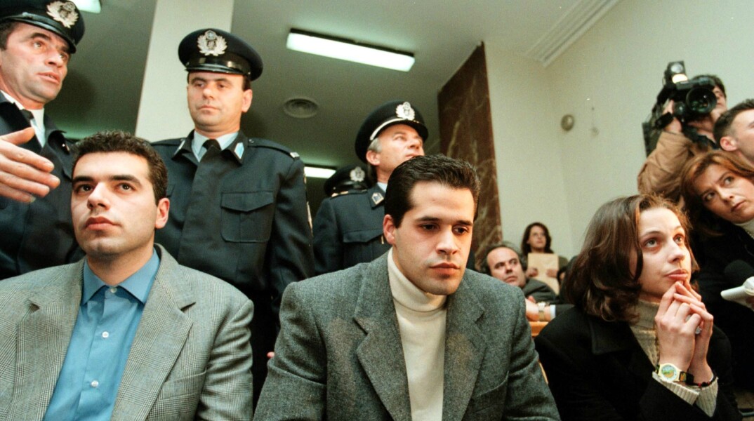 ΔΙΚΗ ΣΑΤΑΝΙΣΤΕΣ ΑΣΗΜΑΚΗΣ ΚΑΤΣΟΥΛΑΣ ΜΑΝΟΣ ΔΗΜΗΤΡΟΚΑΛΗΣ ΔΗΜΗΤΡΑ ΜΑΡΙΕΤΗ