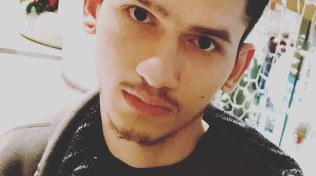 Ο Μάριος Ψαραδέλλης