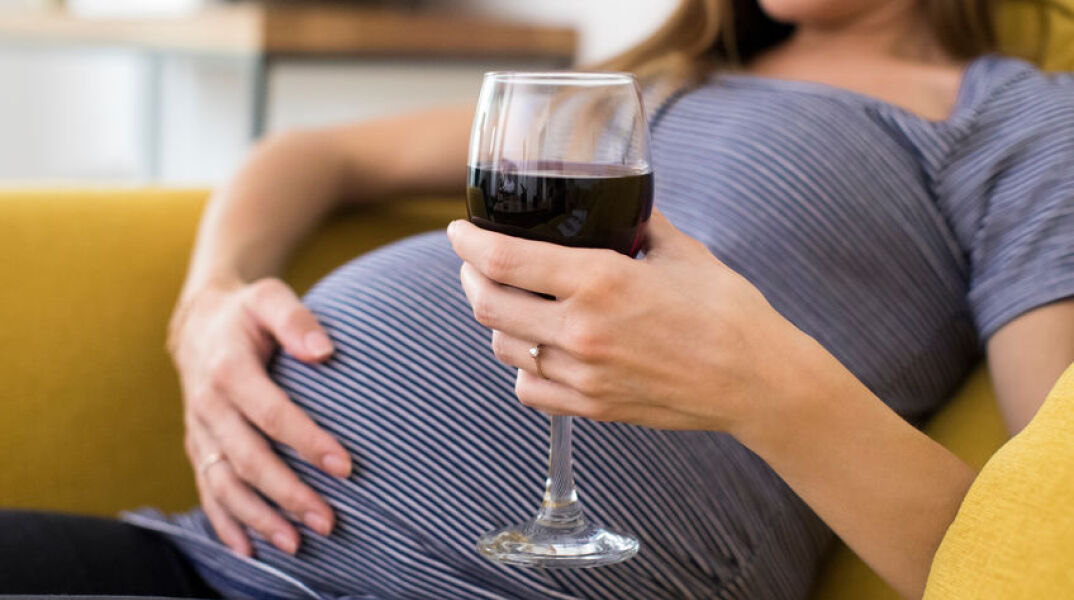 Covid-19 και κατανάλωση αλκοόλ στην εγκυμοσύνη