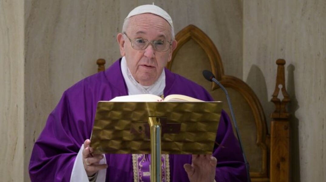 Ο Πάπας Φραγκίσκος ενάντια στη βία κατά των γυναικών