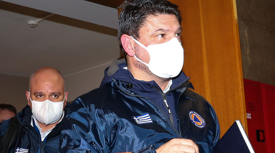 Νίκος Χαρδαλιάς - Κορωνοϊός: Τα κοιμητήρια θα είναι κλειστά τη Μεγάλη Παρασκευή