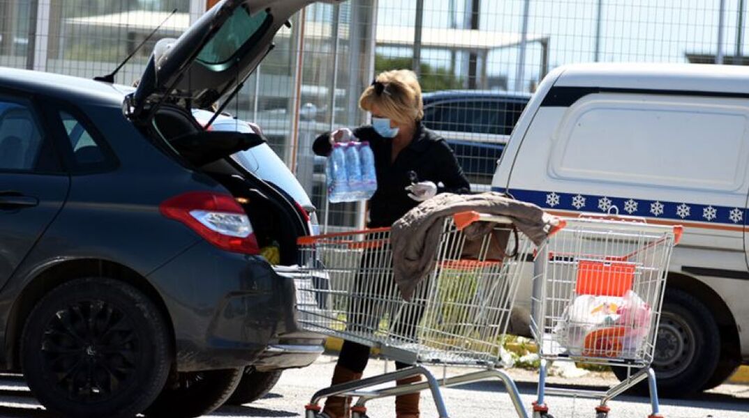 Εορταστικό ωράριο καταστημάτων