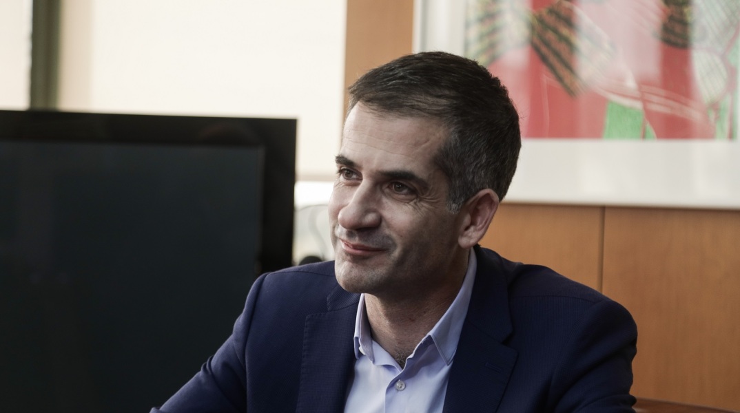 Η ανάρτηση του Κώστα Μπακογιάννη για την ημέρα, με βίντεο στο οποίο εμφανίζεται ο Μάριος Φραγκούλης 