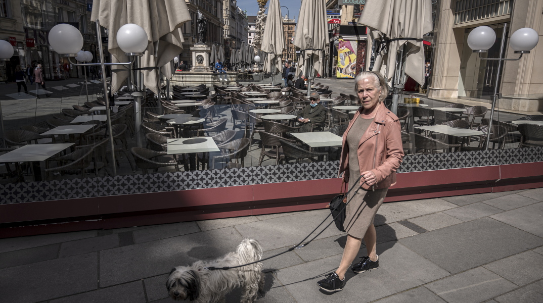 Ανοίγει εστιατόρια και καφέ η Αυστρία στις 15 Μαΐου 