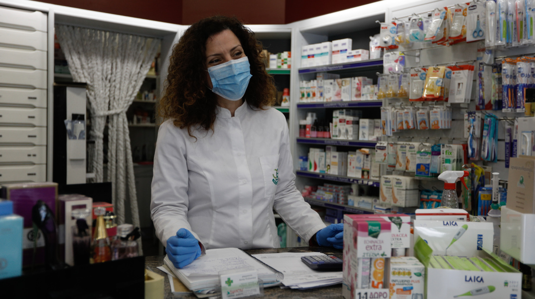 Μάσκα-19: Και οι φαρμακοποιοί εναντίον της ενδοοικογενειακής βίας 