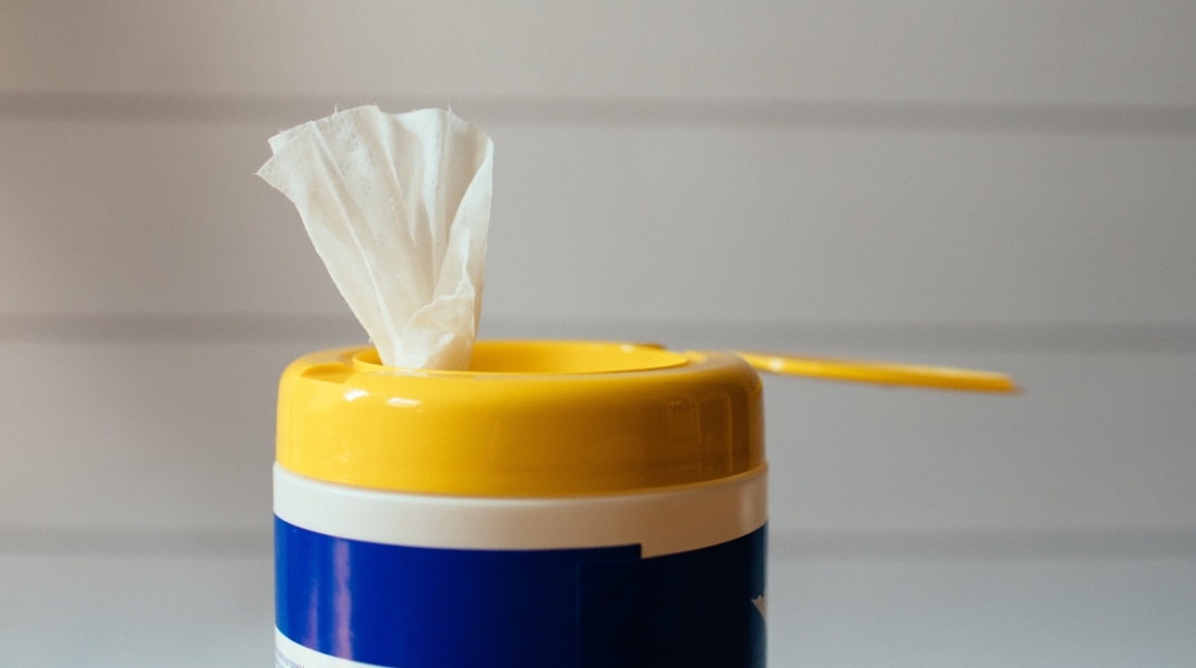 υγρά αντισηπτικά μαντηλάκια