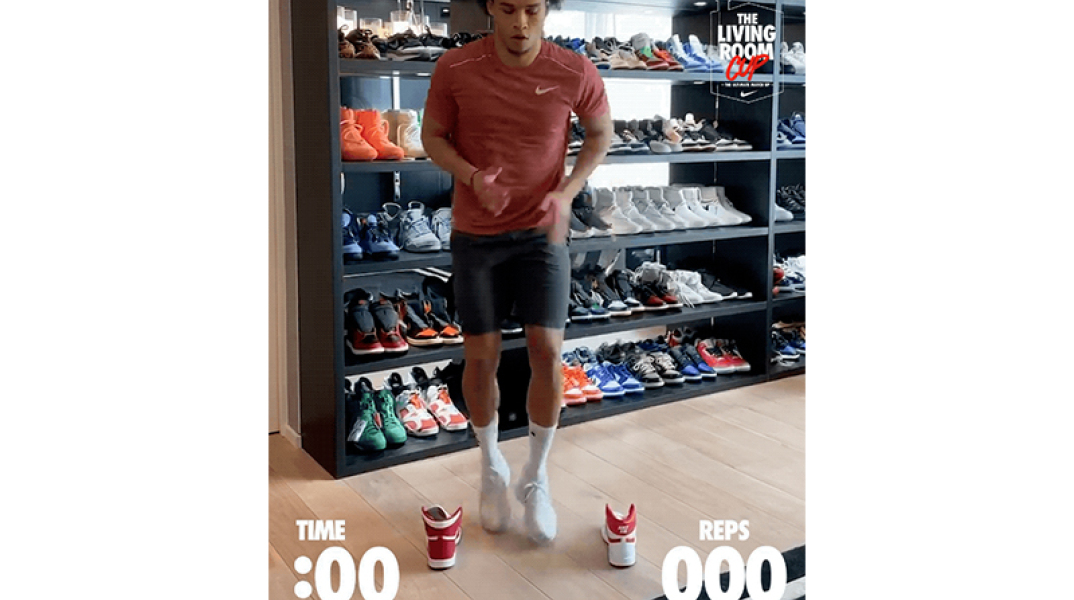 Γρήγορο set πλαϊνών βημάτων από τον ποδοσφαιριστή Leroy Sané