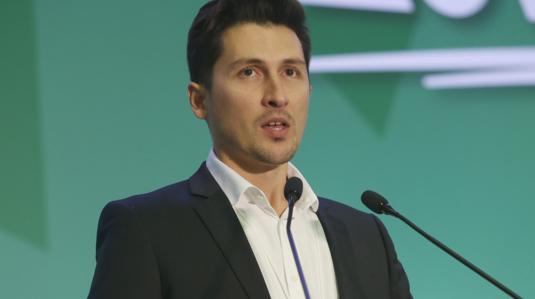 ΚΙΝΑΛ: Εμπαιγμός των αυτοαπασχολούμενων 