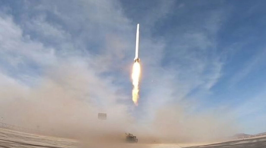 Νέα «φωτιά» στις σχέσεις με τις ΗΠΑ άναψε η εκτόξευση στρατιωτικού δορυφόρου από το Ιράν