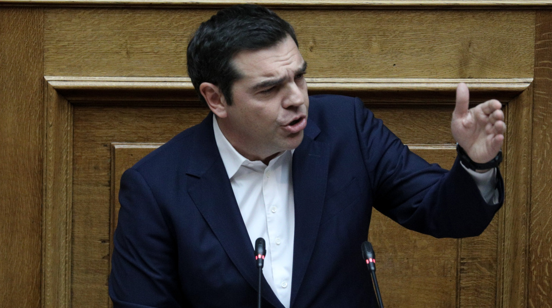 Παραίτηση Βρούτση ζητεί ο Αλ. Τσίπρας για την τηλεκατάρτιση 