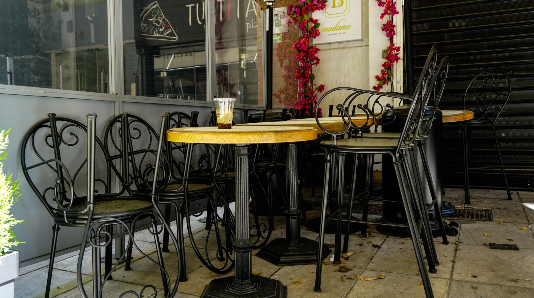 Καμπανάκι για εκατοντάδες λουκέτα στην εστίαση 