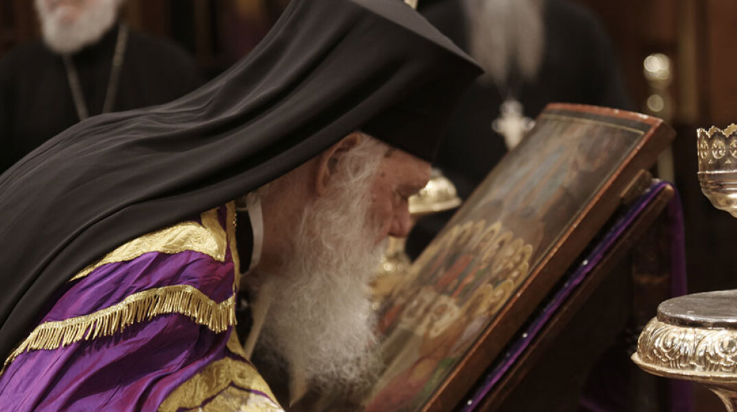 Ο Αρχιεπίσκοπος Ιερώνυμος ζητά το άνοιγμα των εκκλησιών - Η επιστολή του στην υπουργό Κεραμέως